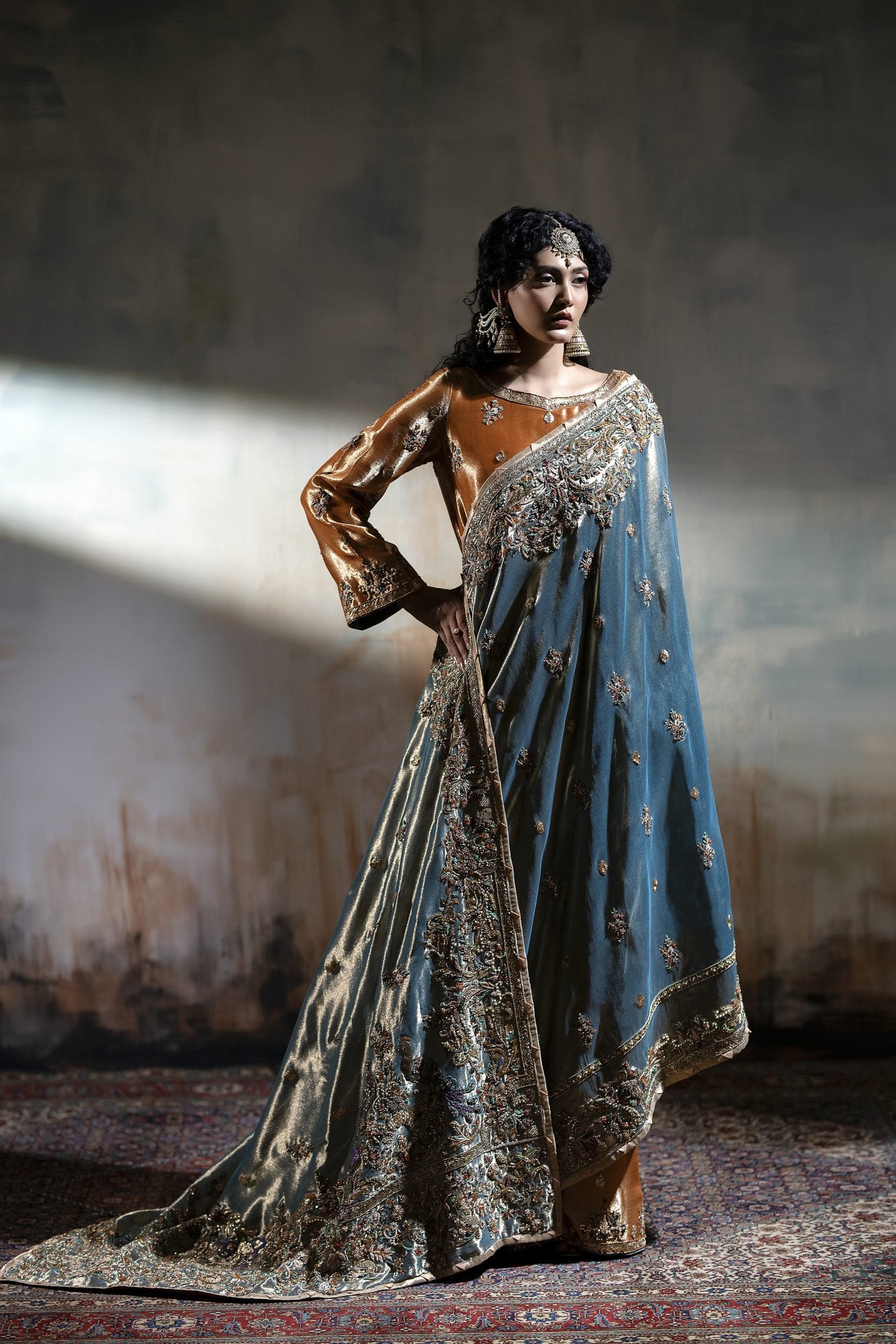Signature Hand Embroidered Zardosi Suit Set - Image 6